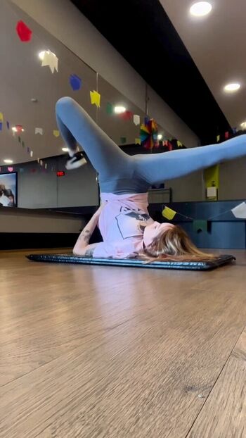 Leaked Aiden starr/ private photo viral onlyfans