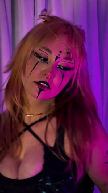 Leaked Chan chan/ private photo viral onlyfans