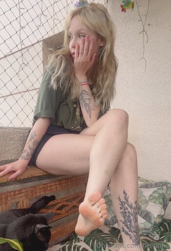 Leaked Leah halton/ private photo viral onlyfans