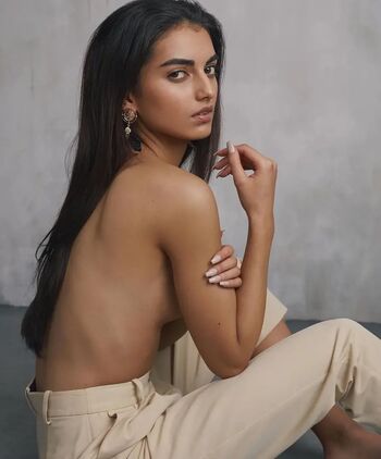 Full leaked Sasha vadher private photo