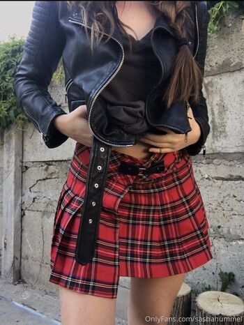 Full leaked Sashahummel private photo