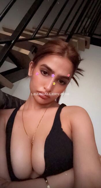 Full leaked Sassy poona private photo