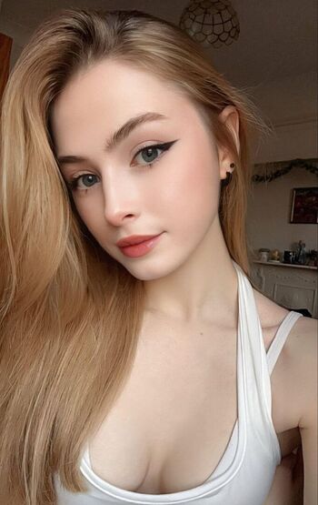 Full leaked Sassynessa page private photo