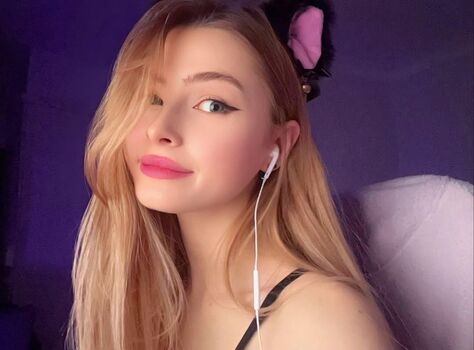 Full leaked Sassynessa page private photo