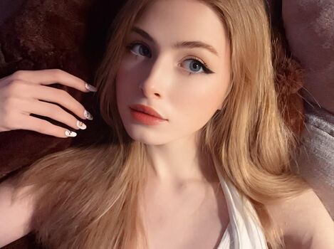 Full leaked Sassynessa page private photo