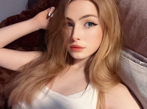 Full leaked Sassynessa page private photo