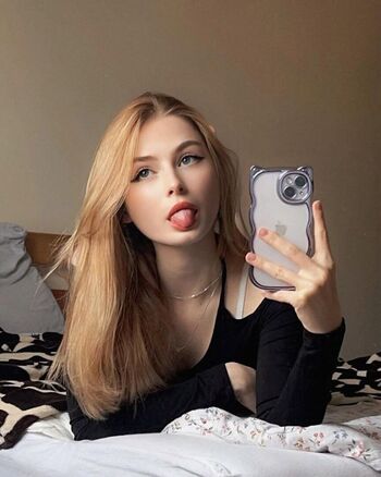 Full leaked Sassynessa private photo