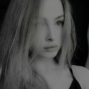 Full leaked Sassynessa private photo