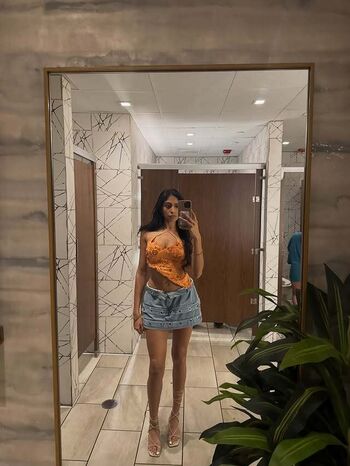 Full leaked Saumya gopal private photo