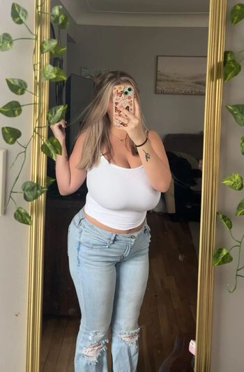 Full leaked Savannah private photo