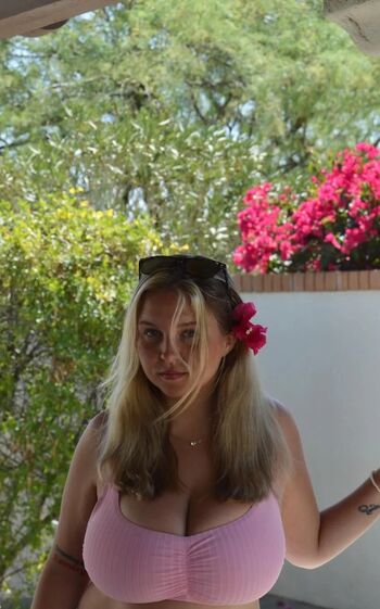 Full leaked Savannah private photo