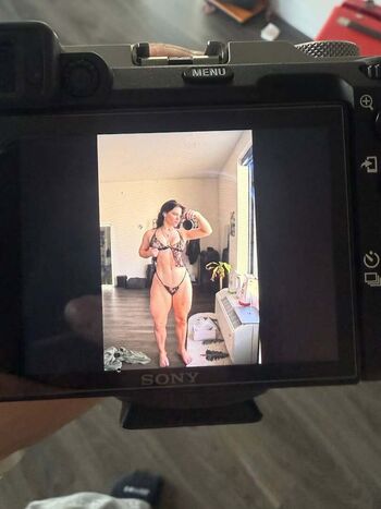 Full leaked Savliftss private photo