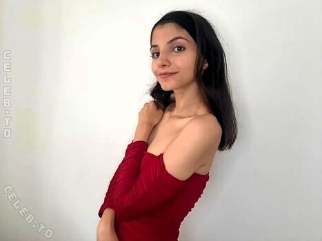 Full leaked Sawana private photo