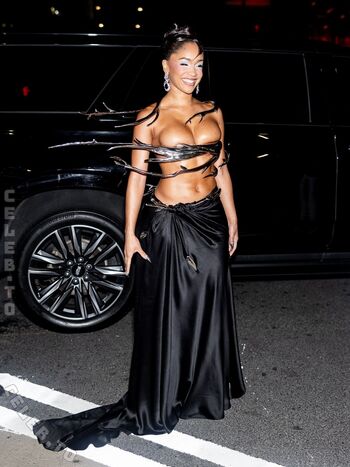 Full leaked Saweetie private photo