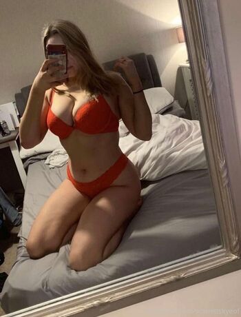 Full leaked Scarlettskyeof private photo