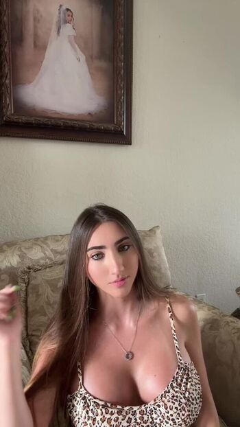 Full leaked Schylar vixen private photo