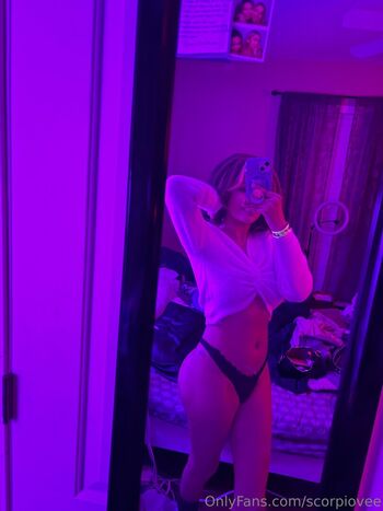 Full leaked Scorpiovee private photo
