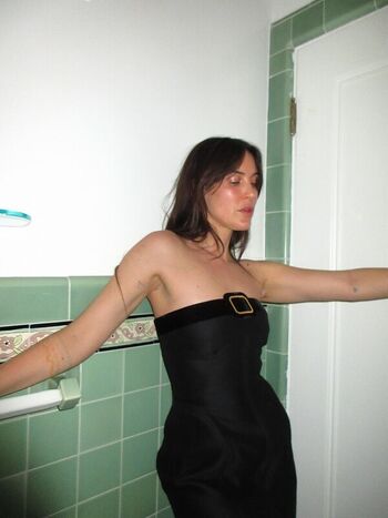 Full leaked Scout larue willis page private photo
