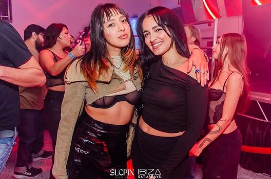 Full leaked See through private photo