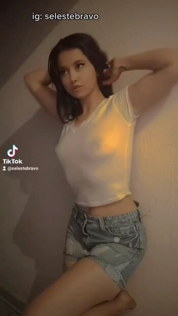 Full leaked Selestebrav private photo