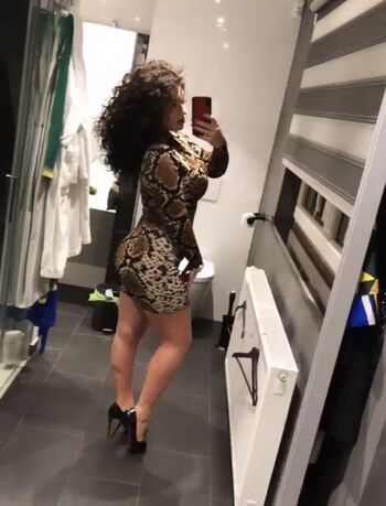 Full leaked Selia santini private photo