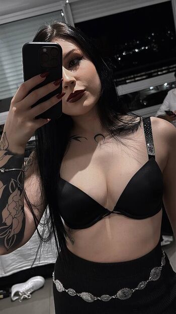 Full leaked Seliinacat private photo