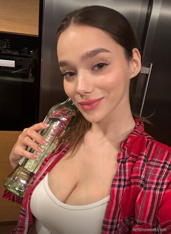 Full leaked Selti private photo