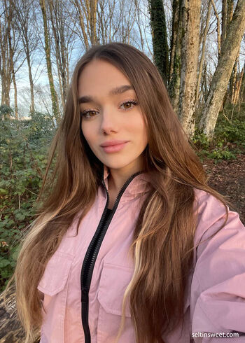 Full leaked Selti  page private photo