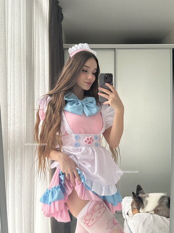 Full leaked Seltin private photo