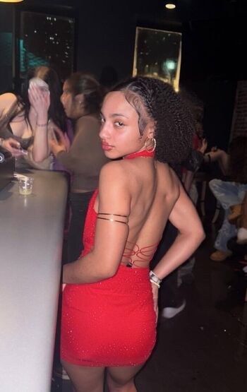 Full leaked Sendtee private photo