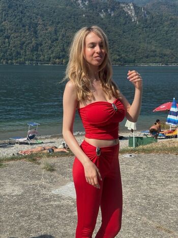 Full leaked Serena skybourne private photo