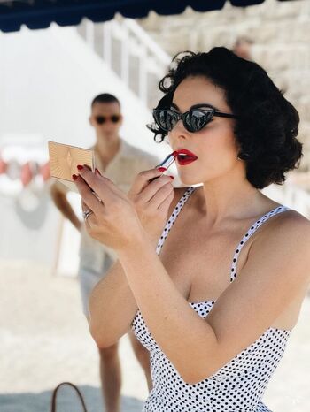 Full leaked Serinda swan private photo