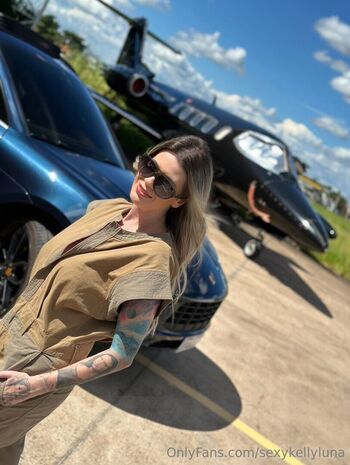 sexykellyluna