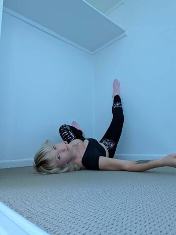 Full leaked Shae raven private photo