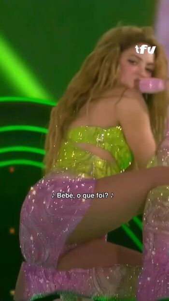 Full leaked Shakira page private photo