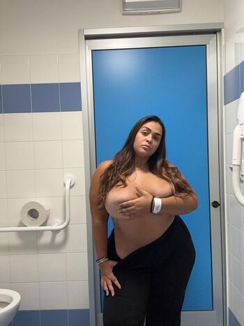 Full leaked Sharon casella private photo