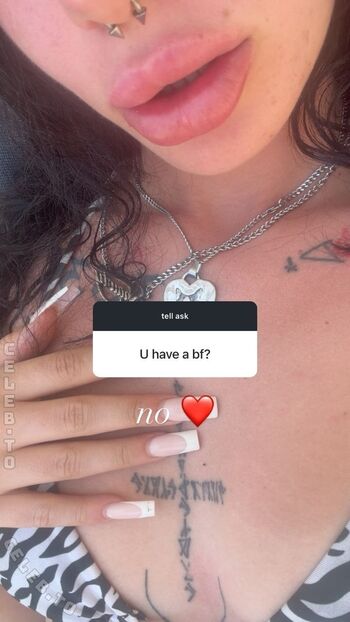 Full leaked Shawtysuzi private photo