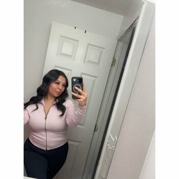 Full leaked Shelly private photo