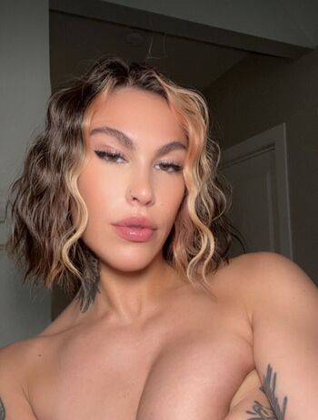Full leaked Shesxclusive private photo