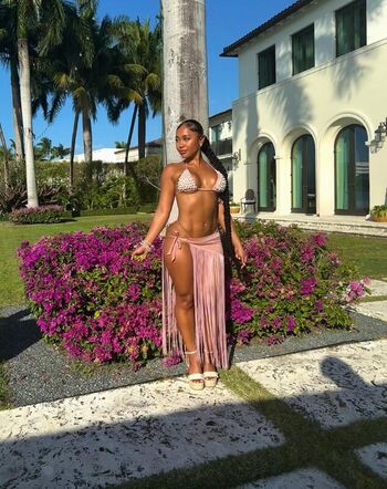 Full leaked Shey starr private photo