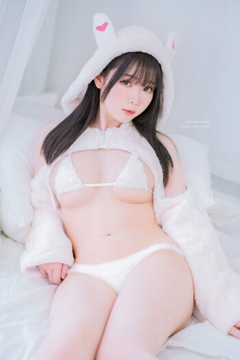 Full leaked Shimotsuki page private photo