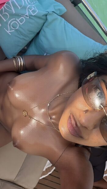 Full leaked Shini muthukrishnan private photo