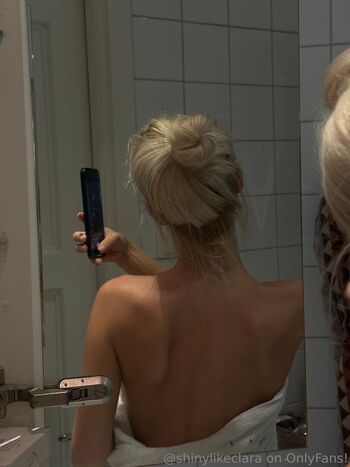 Full leaked Shinylikeclara private photo