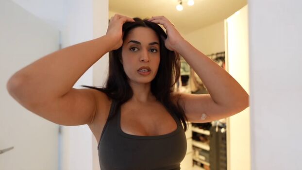 Full leaked Shirin azami page private photo