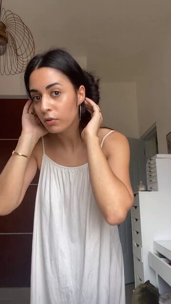 Full leaked Shirin azami page private photo