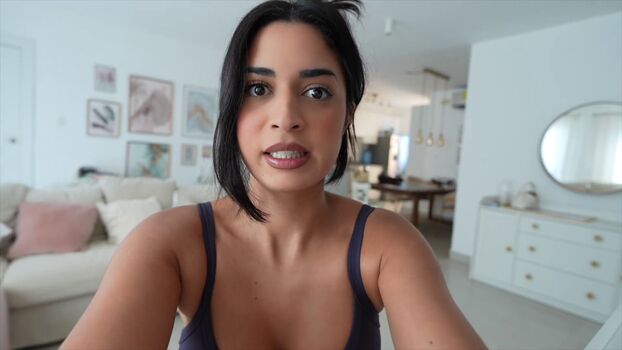 Full leaked Shirin azami private photo