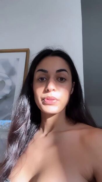 Full leaked Shirin azami private photo