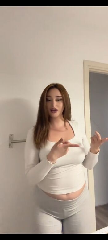 Full leaked Shirooai private photo