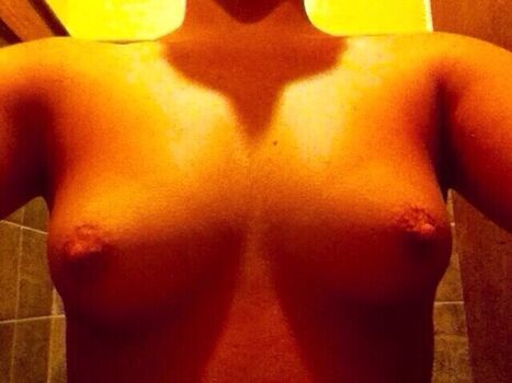 Show Your Girlfriend