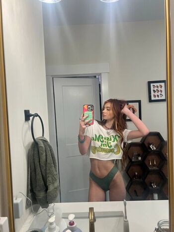 Sicily Rose